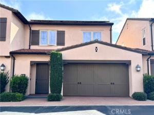 MLS #OC26179829 image #0