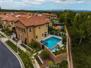 MLS #OC26180024 image #0