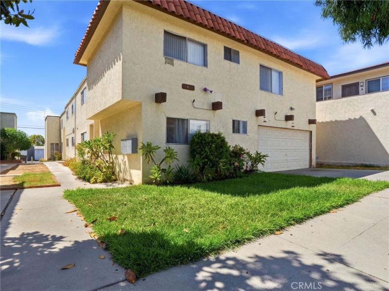 MLS #OC26180199 image #0