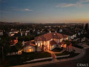 MLS #OC26180261 image #0
