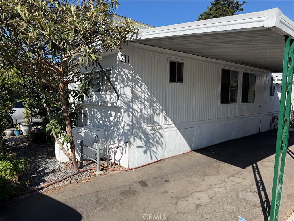 MLS #OC26180413 image #0