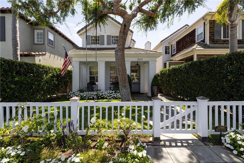 MLS #OC26180719 image #0