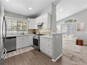 MLS #OC26180888 image #0