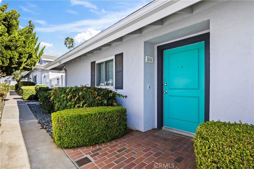 MLS #OC26180946 image #0