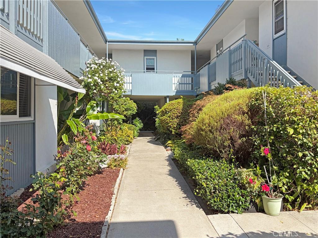 MLS #OC26180951 image #0