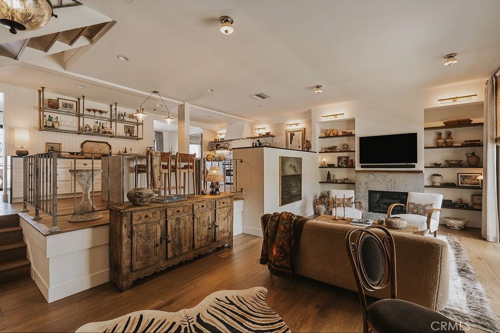 MLS #OC26180968 image #0