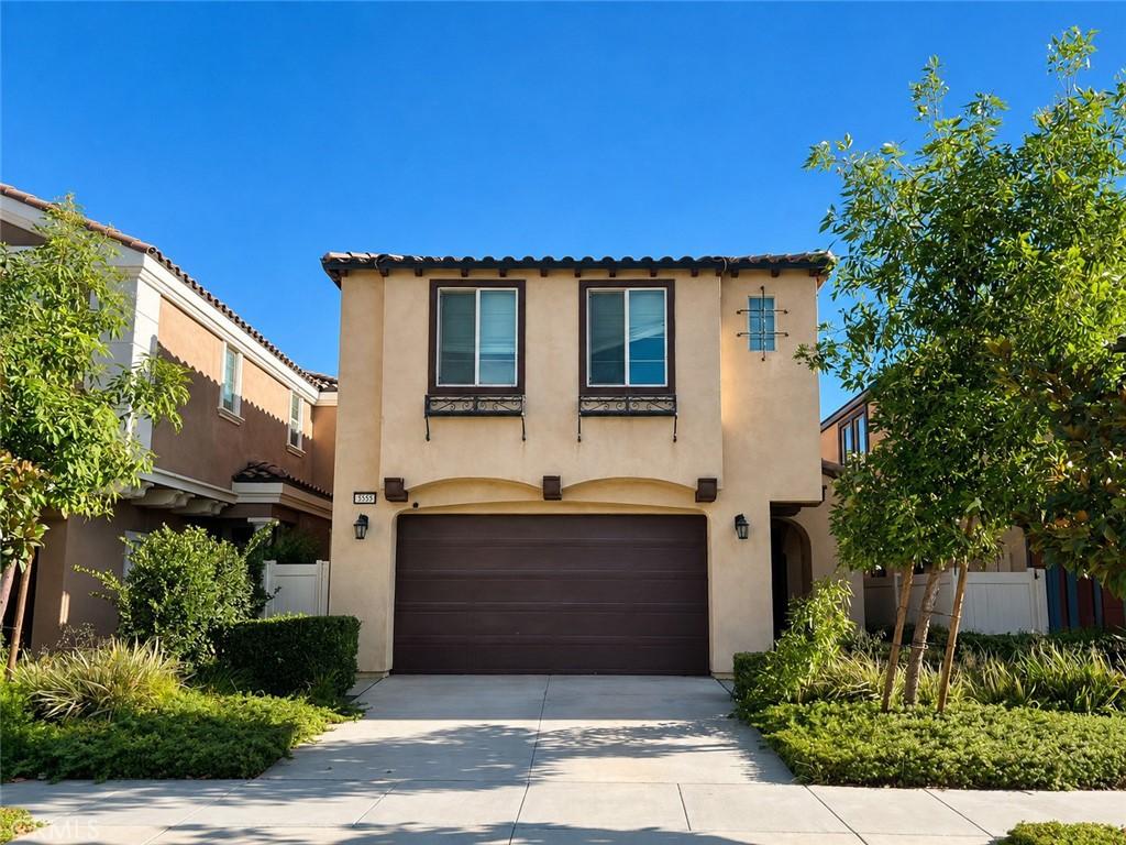 MLS #OC26181066 image #0