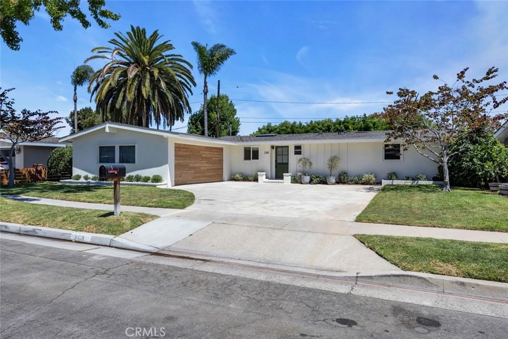 MLS #OC26181108 image #0