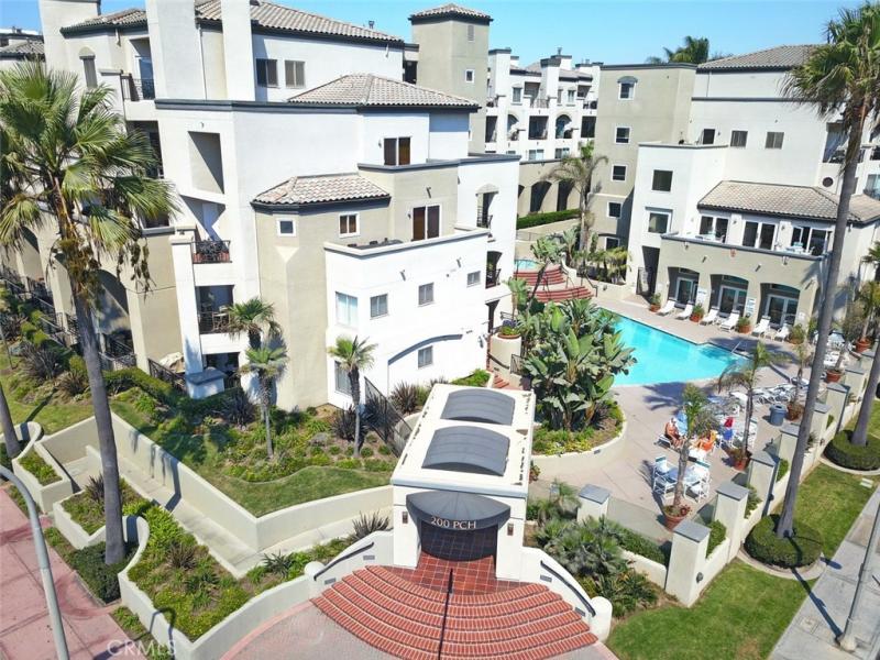 MLS #OC26181244 image #0