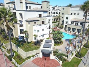 MLS #OC26181244 image #0