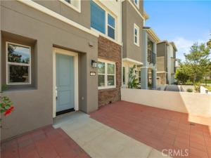 MLS #OC26181596 image #0
