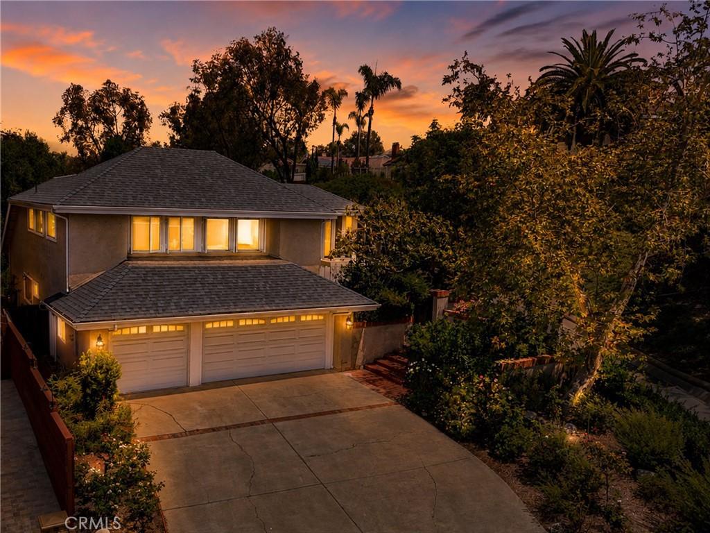 MLS #OC26181615 image #0