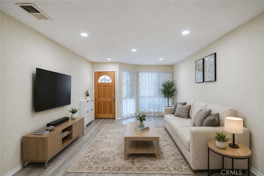 MLS #OC26181948 image #0