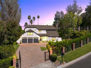 MLS #OC26182061 image #0
