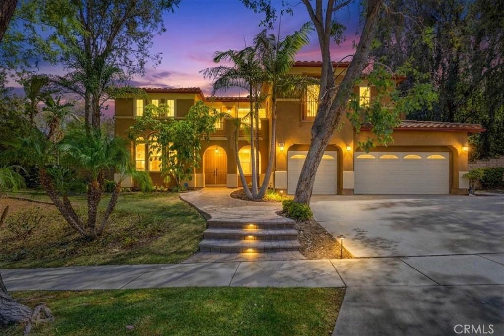 MLS #OC26182429 image #0