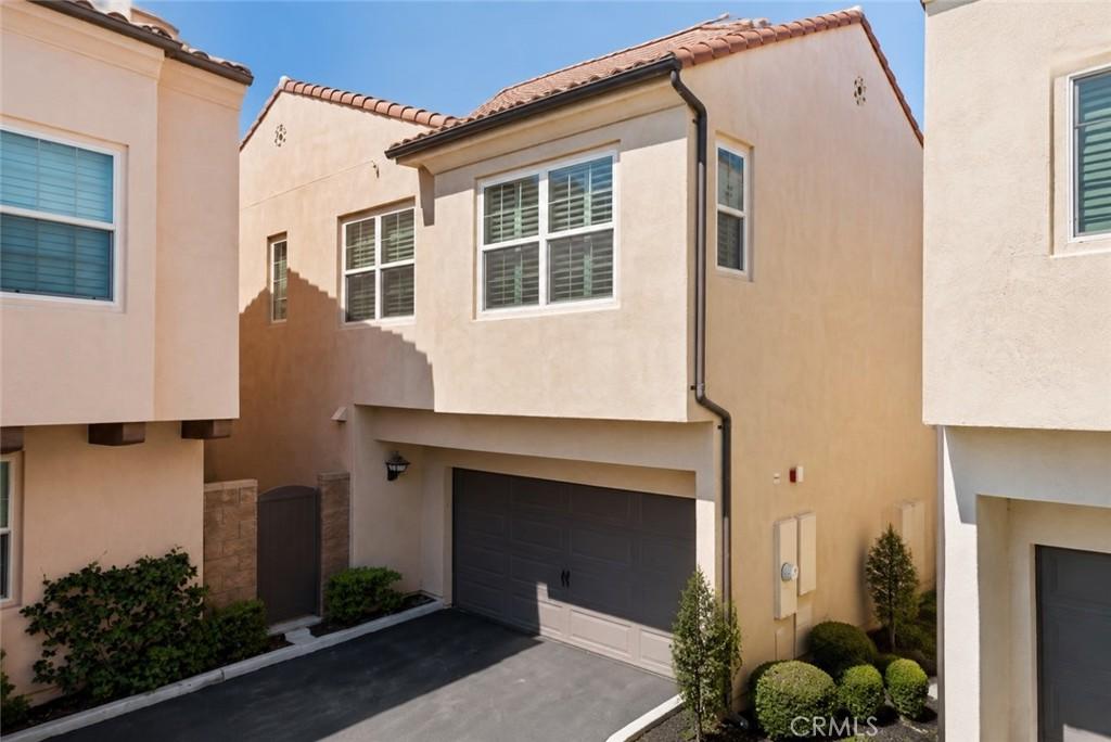 MLS #OC26182636 image #0