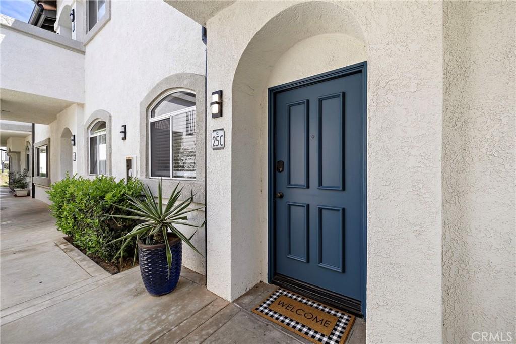 MLS #OC26182658 image #0