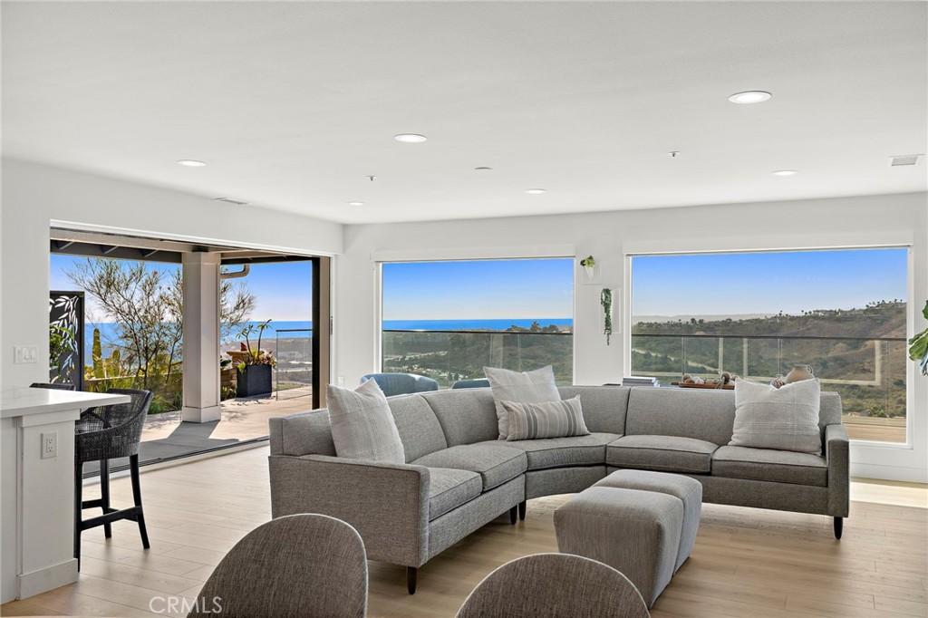MLS #OC26182899 image #0