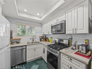 MLS #OC26182932 image #0