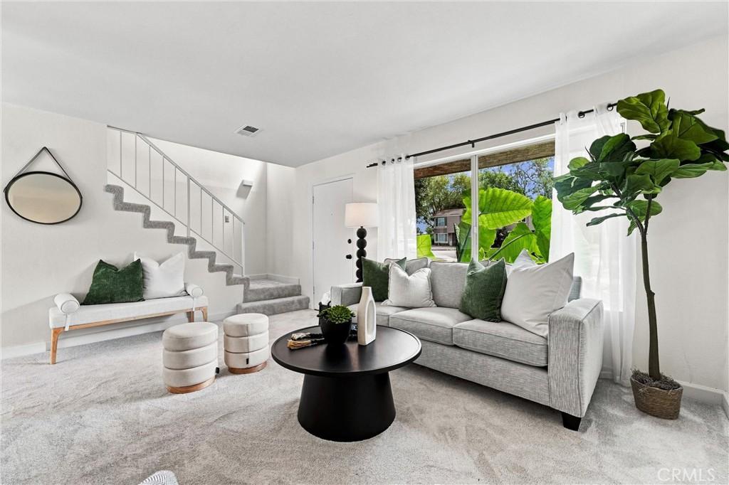 MLS #OC26182968 image #0