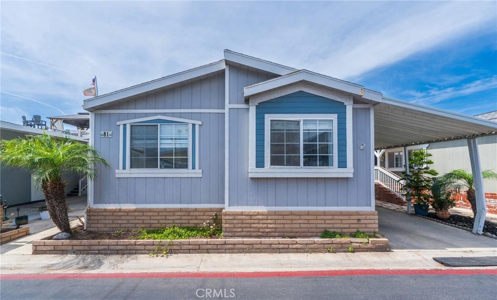 MLS #OC26183380 image #0