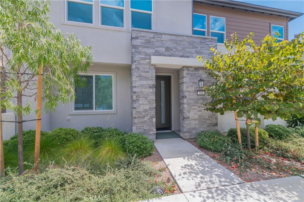 MLS #OC26183418 image #0