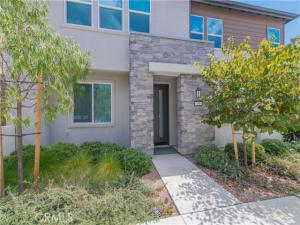 MLS #OC26183418 image #0
