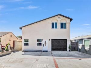 MLS #OC26183445 image #0