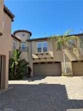 MLS #OC26183580 image #0