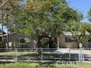 MLS #OC26183710 image #0