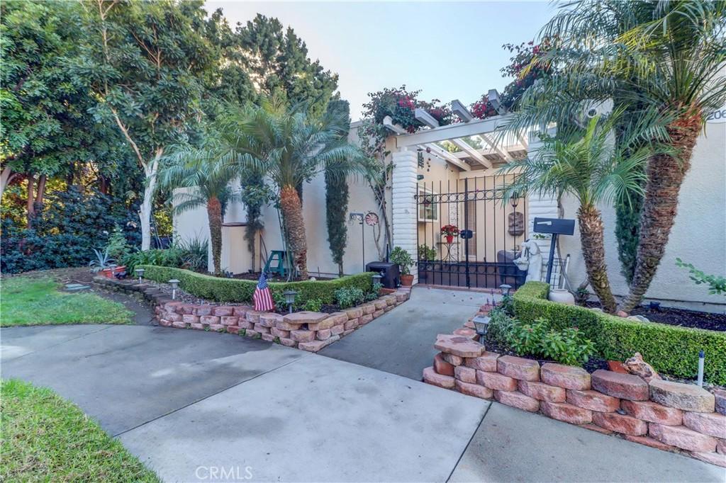 MLS #OC26183777 image #0