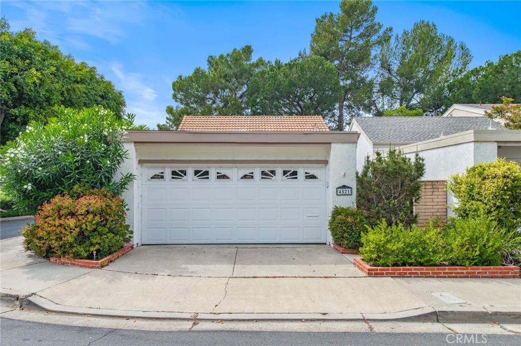 MLS #OC26183850 image #0