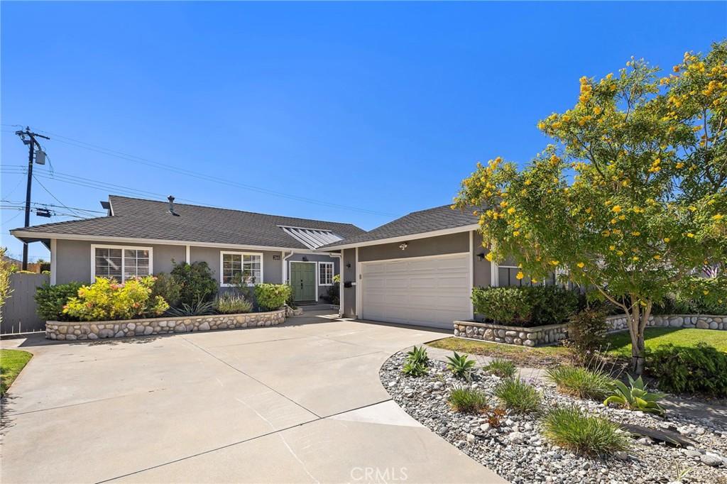 MLS #OC26183994 image #0