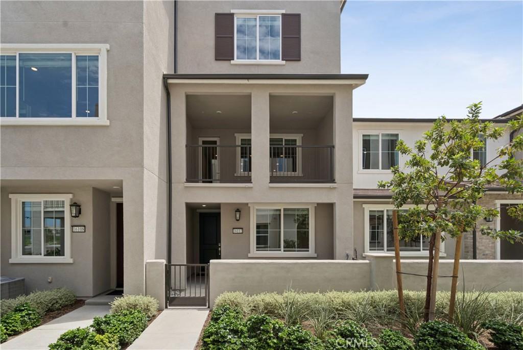 MLS #OC26184081 image #0