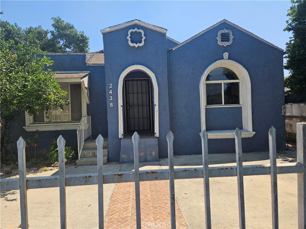 MLS #OC26184193 image #0