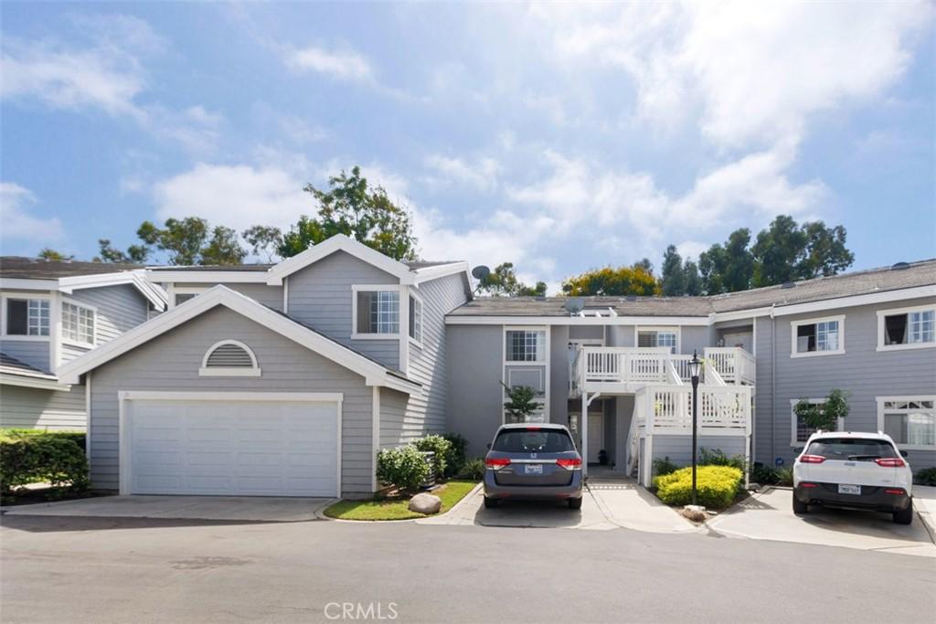MLS #OC26184255 image #0