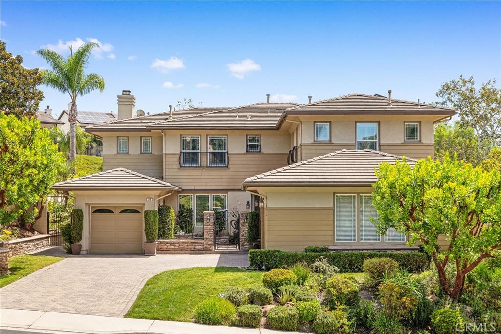 MLS #OC26184300 image #0
