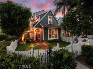 MLS #OC26184383 image #0