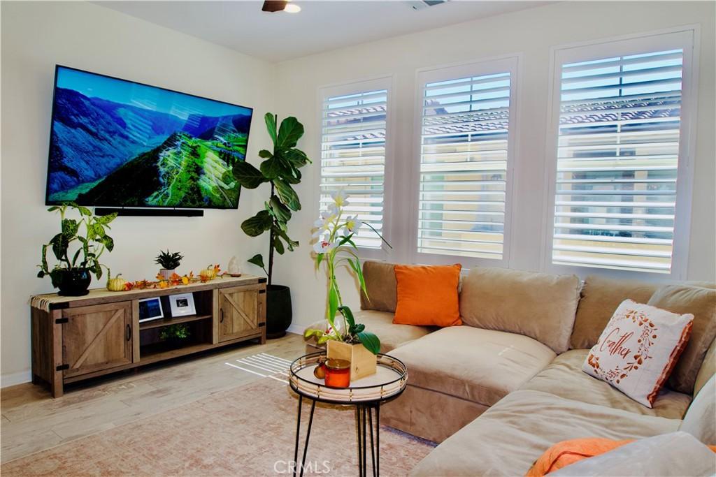 MLS #OC26184514 image #0
