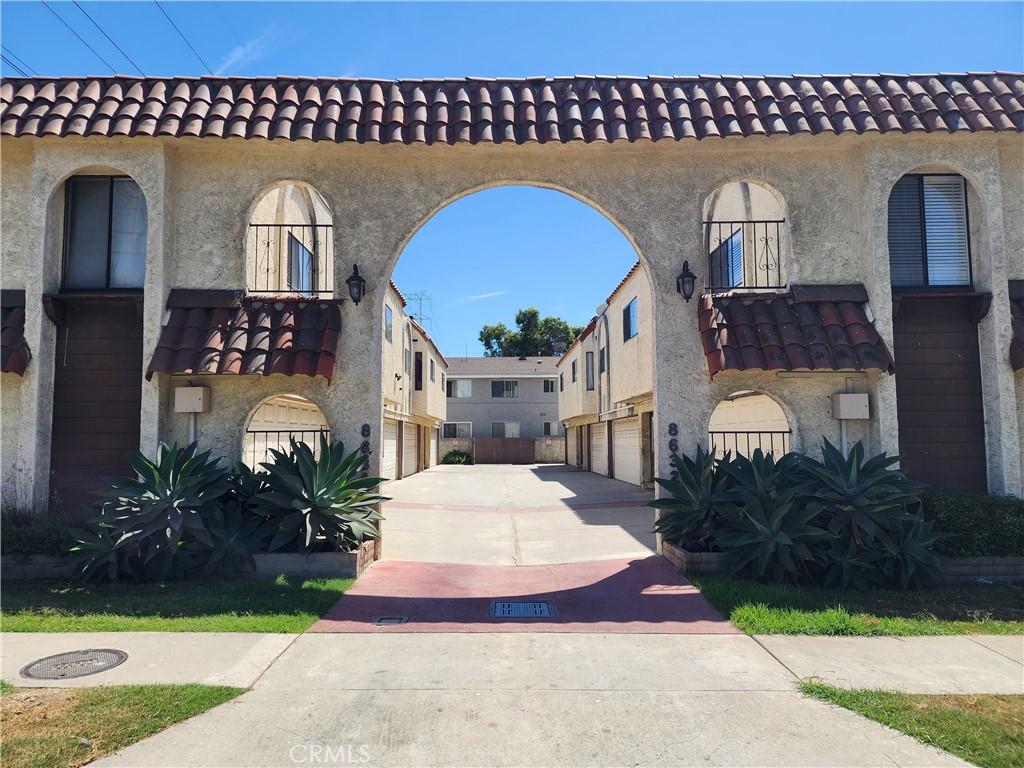 MLS #OC26184648 image #0