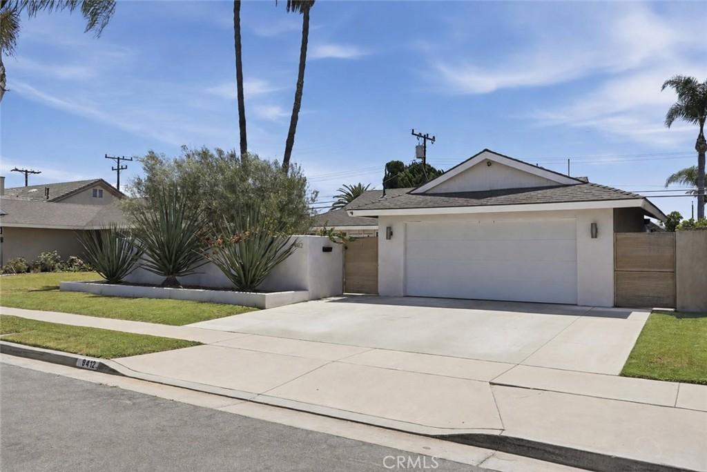 MLS #OC26184667 image #0