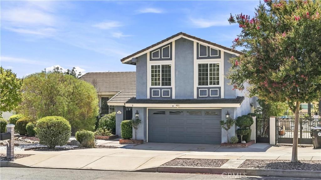 MLS #OC26184882 image #0