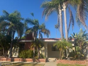 MLS #OC26185081 image #0