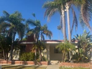 MLS #OC26185081 image #0