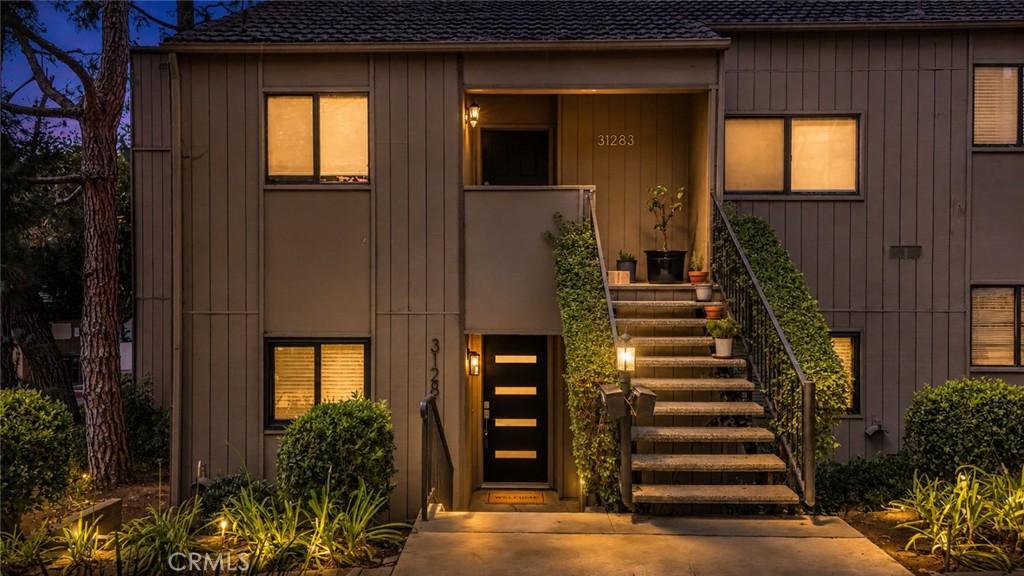MLS #OC26185090 image #0