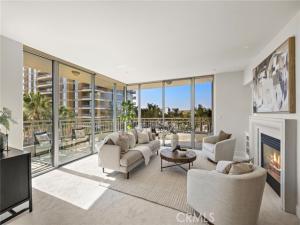 MLS #OC26185149 image #0