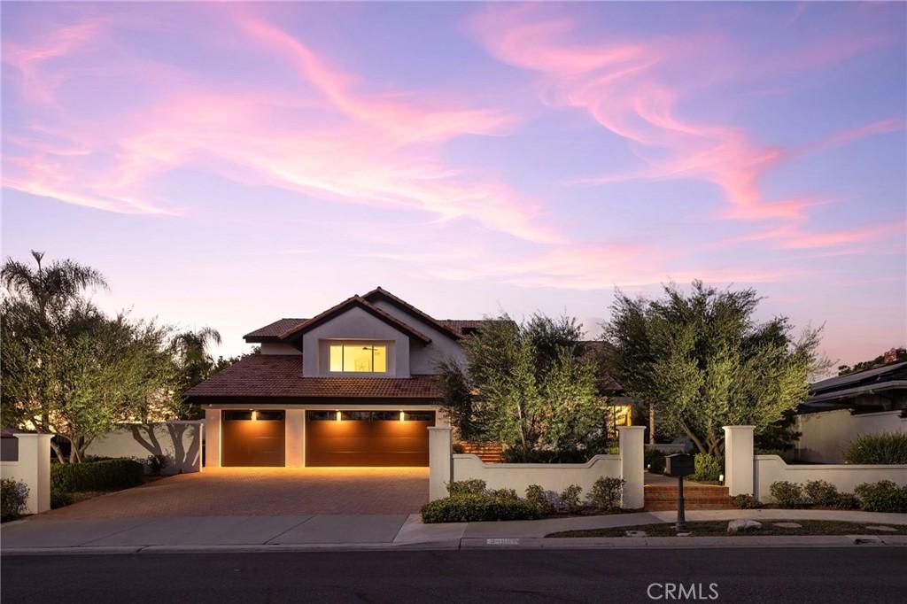 MLS #OC26185300 image #0
