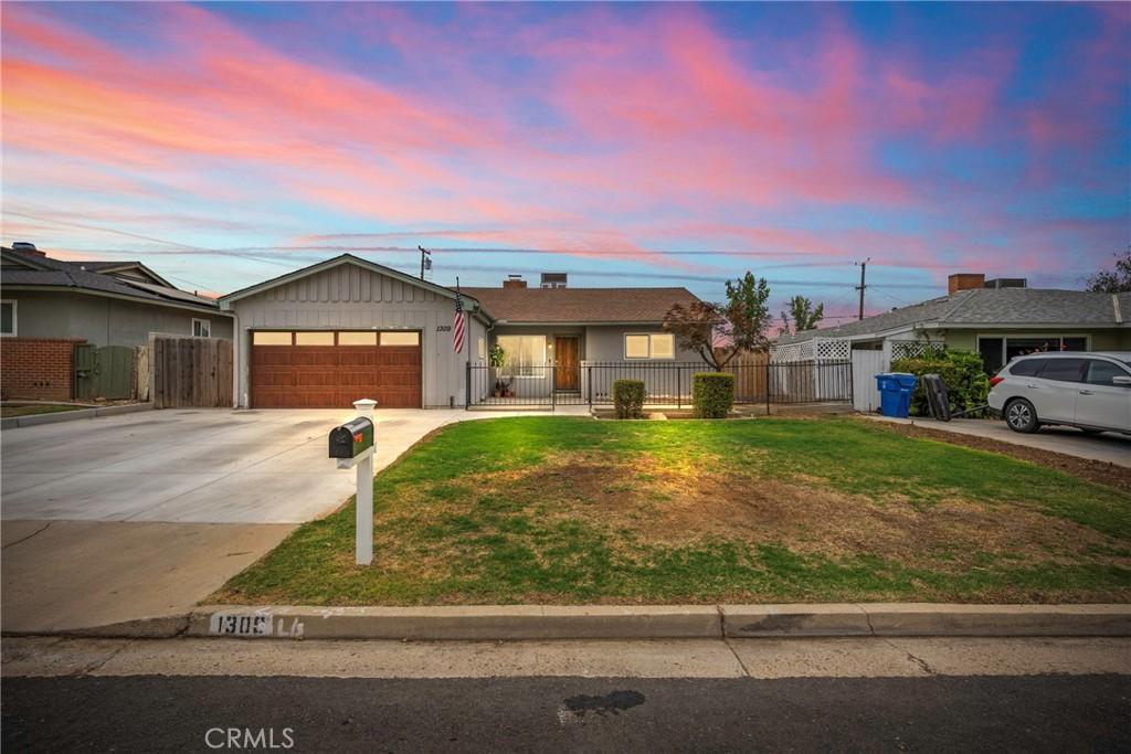 MLS #OC26185695 image #0