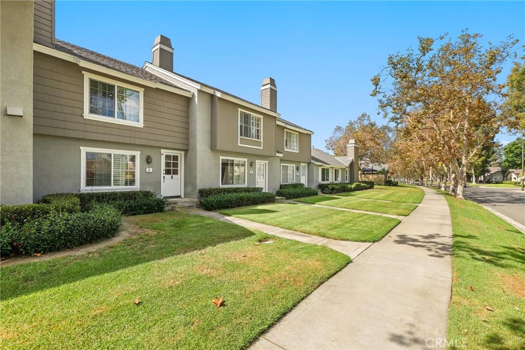 MLS #OC26185936 image #0