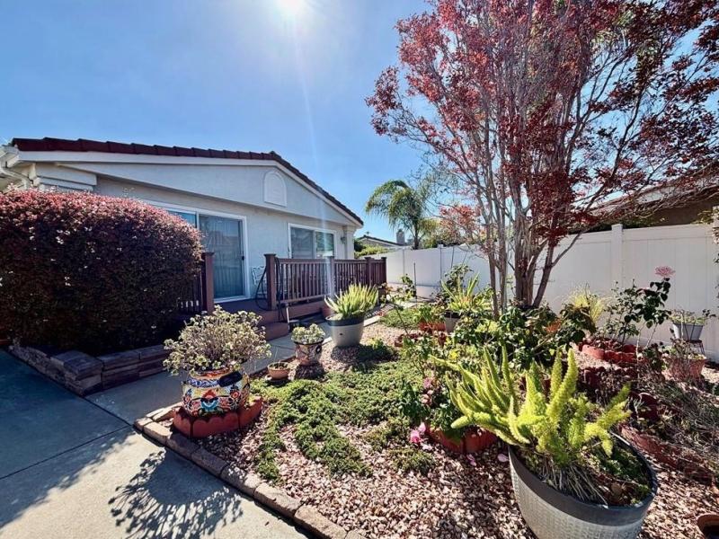 MLS #OC26185938 image #0